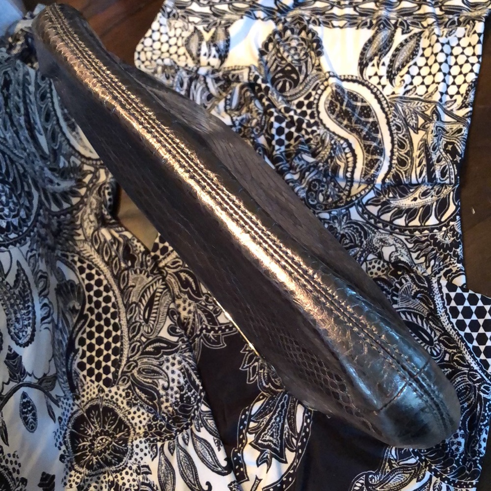 🤎 Michael Kors Bronze metallic leather snake embossed hand bag clutch - Picture 5 of 9